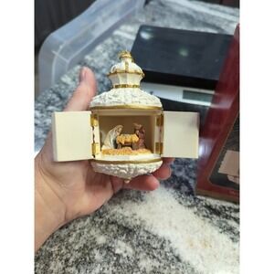 Hallmark Keepsake 1999 The Christmas Story The Birth Of Christ Ornament